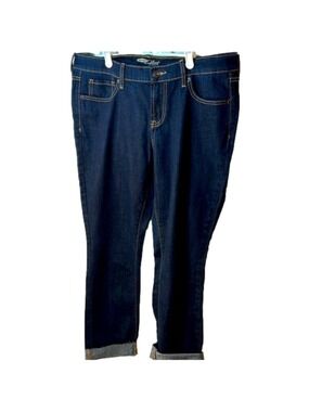 Old Navy Women’s The Flirt Distressed Cuff Straight Leg Jeans Size 12 Long – Cas